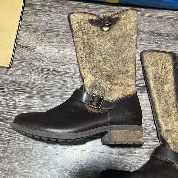 UGG Chancery Shearling Bomber Stout Black Leather Boots Womens Size 10 - Picture 4 of 13